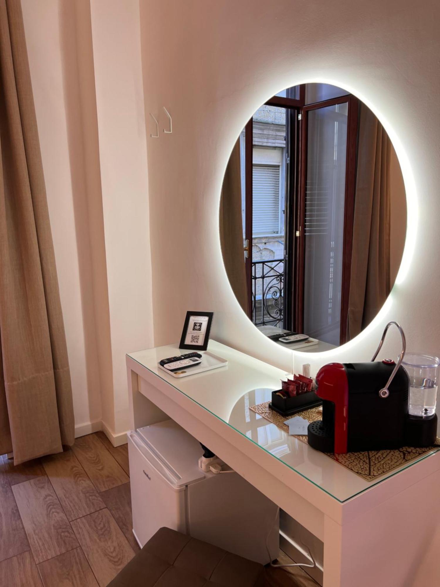 Astorya E' Napoli Hotel Ngoại thất bức ảnh
